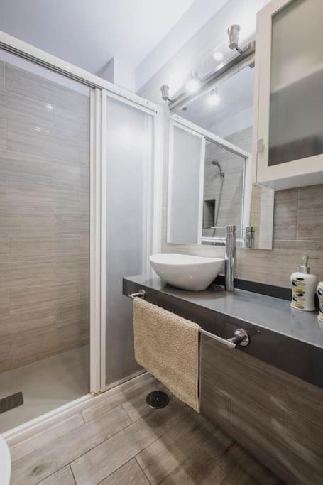 Apartment With Balcony And Swimming Pool ปูแอร์โตเดลาครูซ ภายนอก รูปภาพ